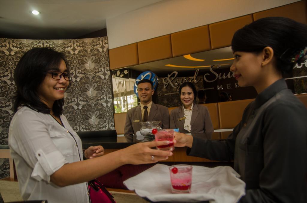 Royal Suite Condotel Medan Dış mekan fotoğraf