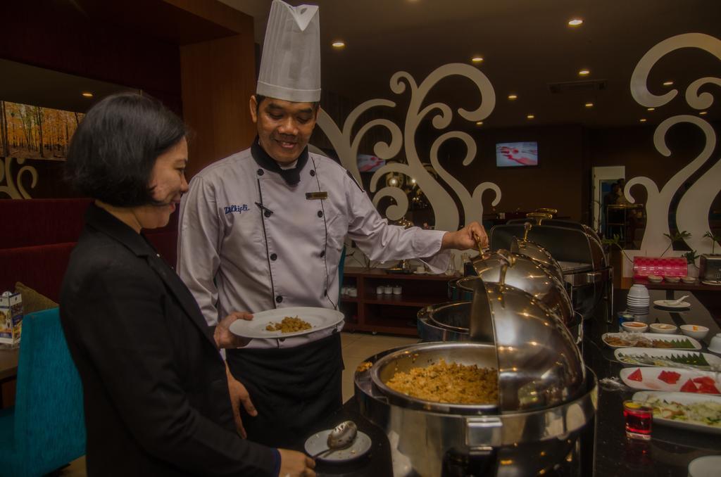 Royal Suite Condotel Medan Dış mekan fotoğraf