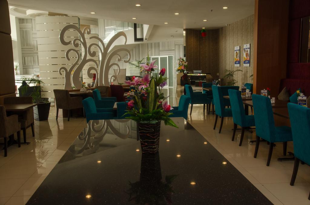 Royal Suite Condotel Medan Dış mekan fotoğraf