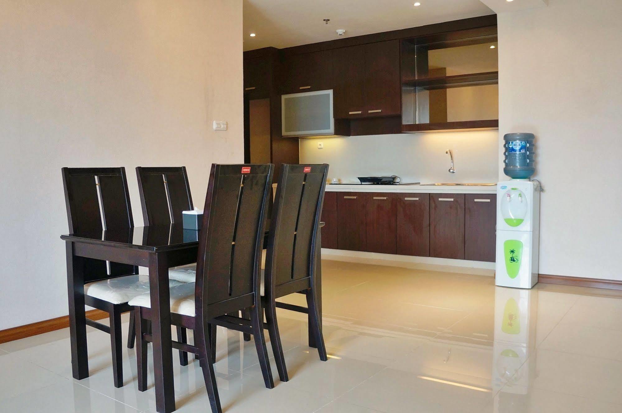 Royal Suite Condotel Medan Dış mekan fotoğraf