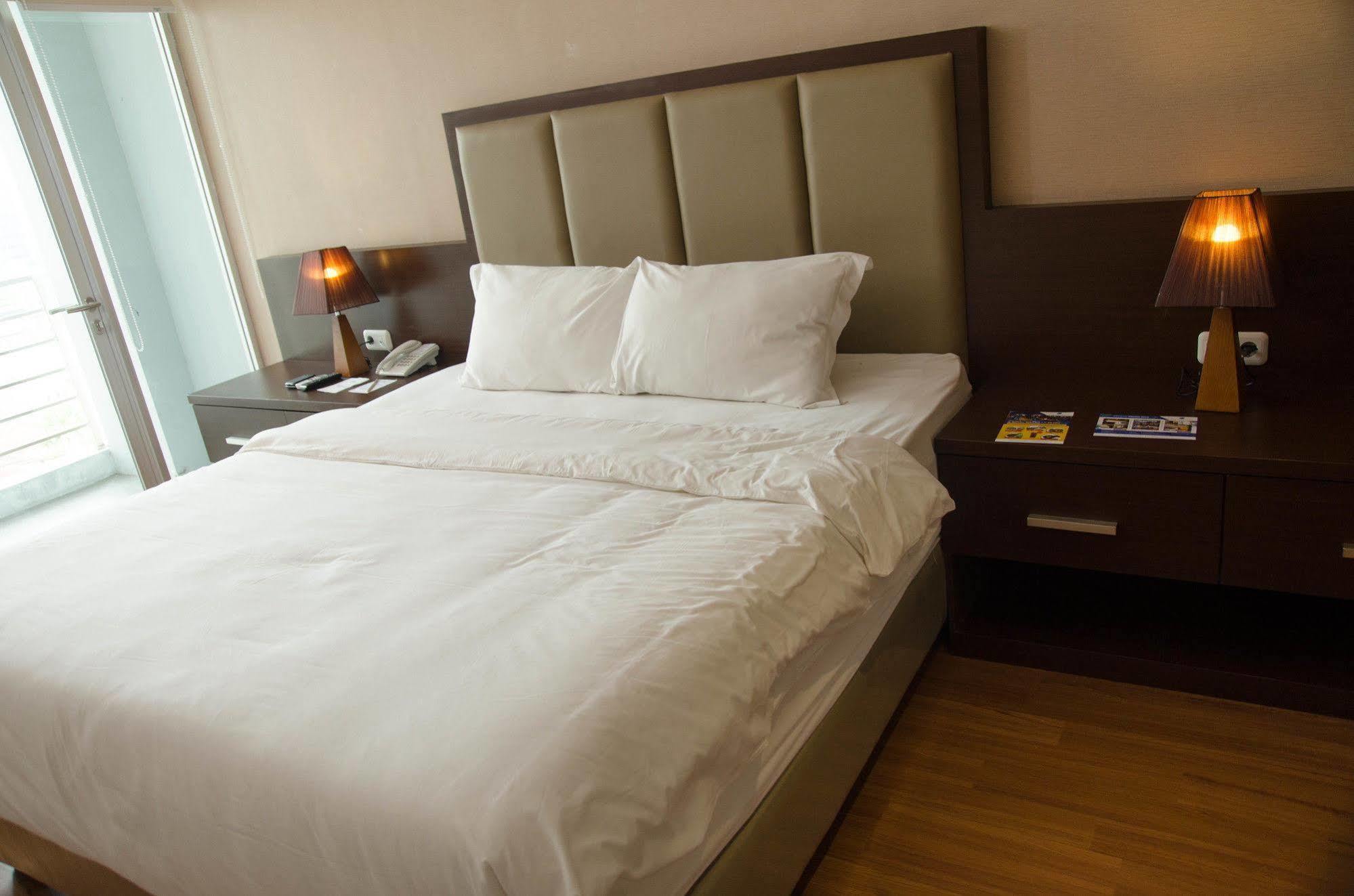 Royal Suite Condotel Medan Dış mekan fotoğraf