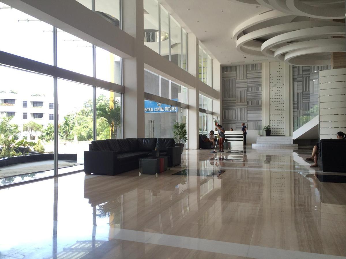 Royal Suite Condotel Medan Dış mekan fotoğraf